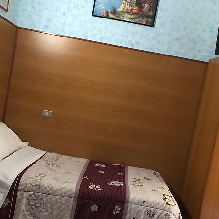 Hotel Don Chisciotte Torino Esterno foto